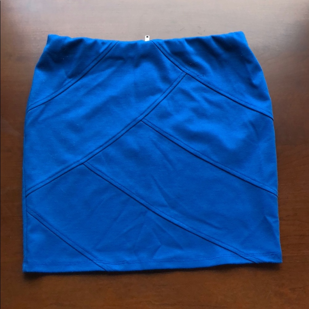 Xhilaration skirt